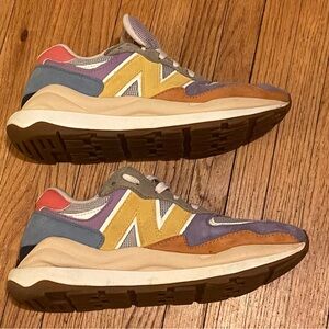 New Balance women’s 8.5 57/40